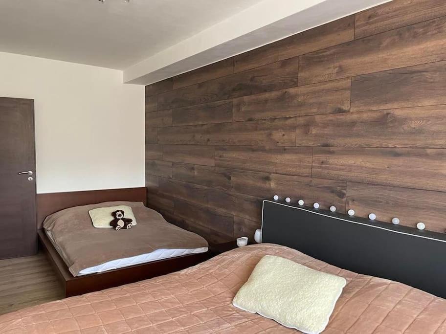 Apartman S Nadhernym Vyhladom Na Tatry Velky Slavkov Exterior foto